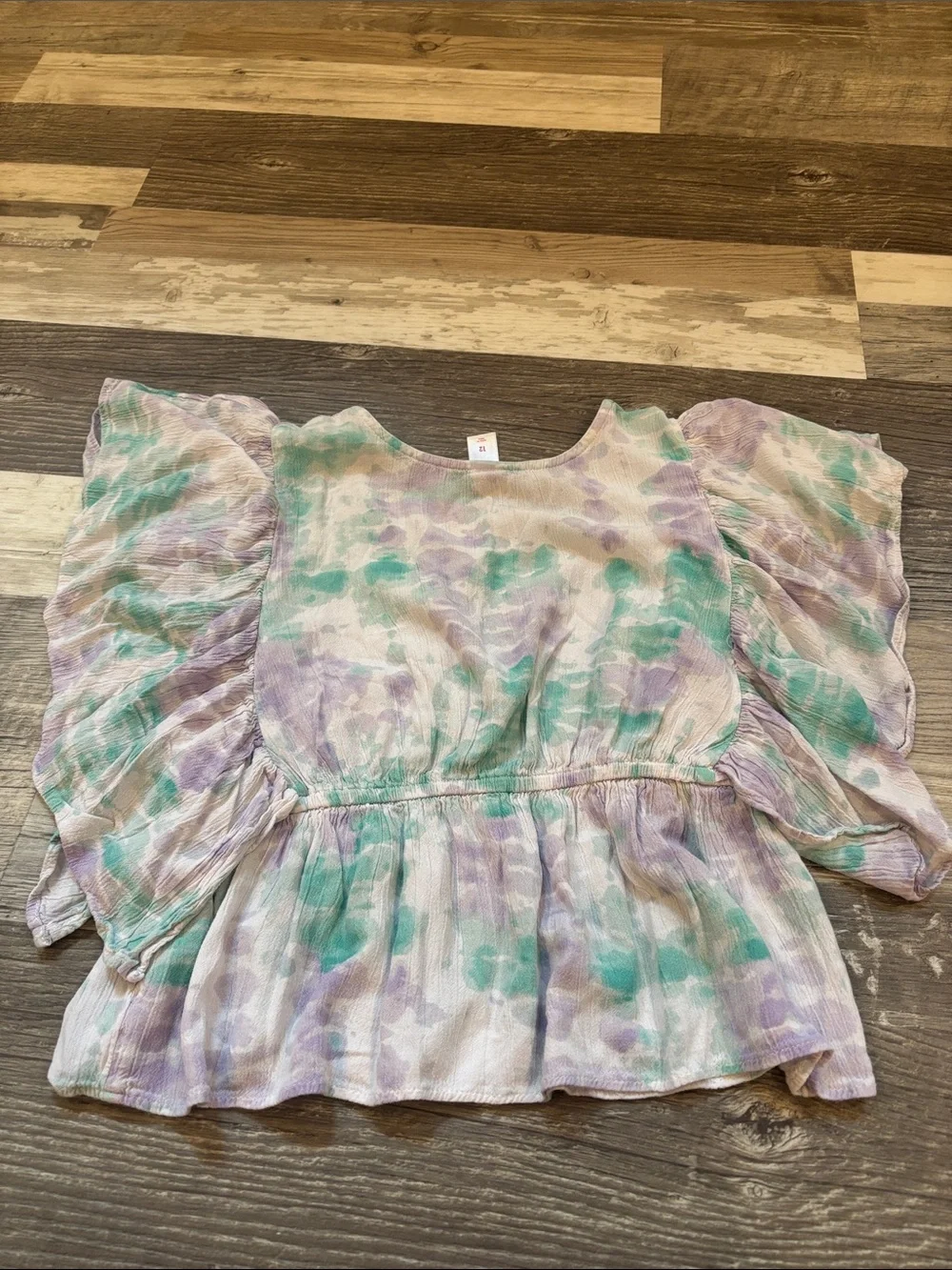 Justice Girls 3-Piece Outfit Bundle – Pink Long Sleeve, Tie-Dye Blouse & shorts